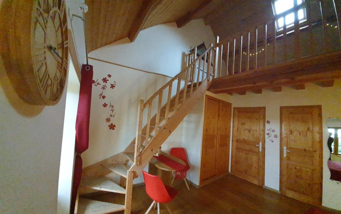Auverg'Nature Chambre Auvergnate Espinasse Exterior foto
